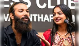 कुंभ मेले से मशहूर हुई मोनालिसा, उनके पति फरमान ने कम उम्र मे शादी के दावे को नकारा