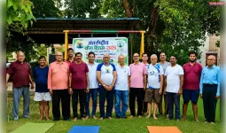 विराम खंड-5 जन कल्याण समिति द्वारा योग शिविर का आयोजन