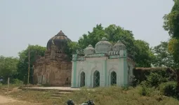 विवादित ढांचे पर झूठी खबरें चलाने वालों पर भड़के योगेश पासी,'फर्जी रिपोर्टिंग' का आरोप, कार्रवाई की मांग, प्रतिष्ठित समाचार पत्र चला रहे झूठी खबरें .!!