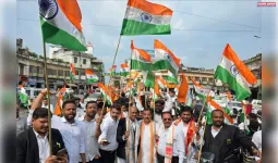 बीजेपी विधि प्रकोष्ठ लखनऊ महानगर के संयोजक के के मिश्रा के नेतृत्व में निकाली गई तिरंगा यात्रा