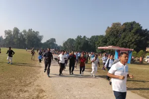 जिलाधिकारी,अपर जिलाधिकारी ने लगायी दौड़