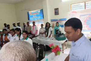 कोई ऐसी चीज नहीं जो ऑनलाइन न सीखी जा सके: डीएम