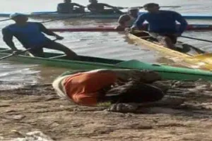 बांदा से आकर युवक ने पुल से लगाई छलांग