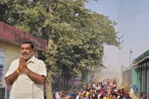 पूर्व प्रमुख ने निकाली मोटरसाइकिल जलूस, उमड़ा जनसैलाब 