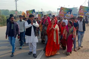 मारुति साहू ने जनसमर्थन जुटा कस्बे में निकाला विशाल जुलूस