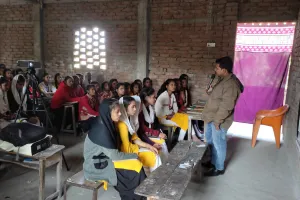 डब्लूवाईएसओ द्वारा आयोजित जागरूकता वर्कशॉप में छात्राओं को किया गया जागरूक