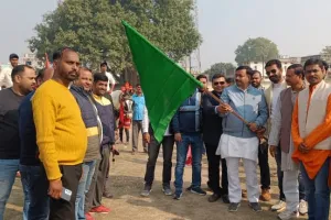 पडरौना : उद्घाटन मैच में लखनऊ ने छपरा को 97 रनों से हराया