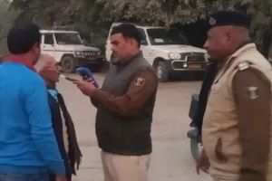 बिहार बार्डर होश में करे पार वर्ना पुलिस ब्रेथ थर्मामीटर लेकर हैं तैयार 