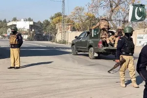 पाक-अफगान सुरक्षा जांच चौकी पर हुए आतंकवादी हमले पर 2 पुलिसकर्मियों की मौत