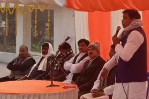 किसानों, गरीबों के सपने कुचल रही भाजपा सरकारः आरके वर्मा