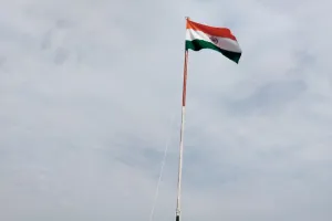 गणतंत्र दिवस : विशुनपुरा विकास खंड क्षेत्र के ग्राम प्रधानों ने फहराया तिरंगा झंडा 
