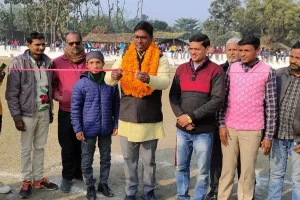 क्रिकेट : रोमांचक खेल में बेतिया ने भैरोगंज को हराया 