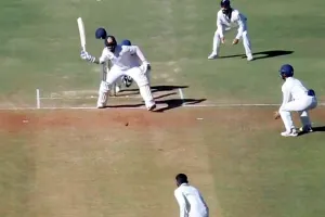 हनुमा विहारी ने मारा ‘उलटे हाथ‘ से चौका, लोग देखकर हुए हैरान