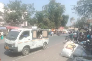 अवैध डग्गामार वाहनों पर नहीं लगा पा रहा प्रशासन रोक