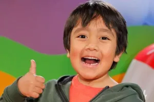  ट्रेडिंग बिजनेस  से बना 9 साल का बच्चा 800 करोड़ का मालिक