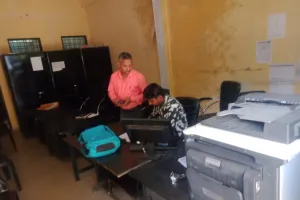  शंकरगढ़ विकास खंड में पत्रकारों के साथ संविदा कर्मचारी ने किया अभद्रता!