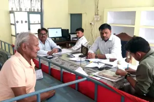 पिरौना में साफ सफाई न होने से फैल रही बीमारियां