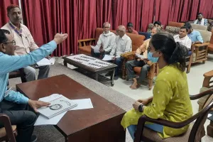 रेल्वे नेआयोजित किया  शिकायत एवं आई कार्ड कैंप