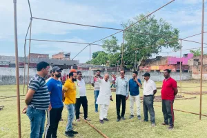 कुशीनगर : शपथ ग्रहण समारोह स्थल का नव निर्वाचित नपाध्यक्ष विनय जायसवाल ने किया निरीक्षण