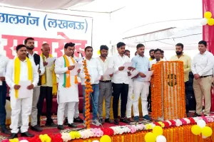 एसडीएम ने चेयरमैन व वार्ड सदस्यों को पद और गोपनीयता की दिलायी शपथ