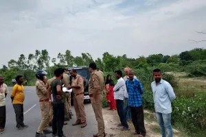 अनियंत्रित बाइक पानी भरे गड्ढे में गिरी अधेड़ की मृत्यु