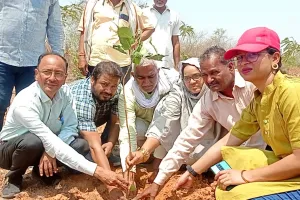 विंध्य वाटिका विजयपुर में हुआ पौधा रोपण, सुरक्षा और संरक्षा का लिया संकल्प