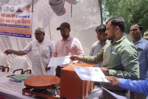 मा0 प्रधानमंत्री के ‘वोकल फार लोकल’ से कुम्हारों के परम्परागत व्यवसाय को मिली नई ऊर्जा-डीआईओ