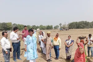 मुख्य विकास अधिकारी ने मानक के अनुरूप कार्य न करने पर तकनीकी सहायक का रोका मानदेय