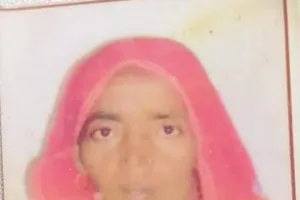 बाइक सवार ने बुजुर्ग महिला को मारी टक्कर इलाज के दौरान मौत