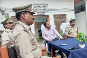 आपसी प्रेम व सद्भाव से मनाएं त्यौहार : एसडीएम 