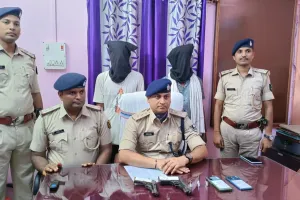 गोपालगंज जिले के उचकागांव थाना क्षेत्र में अवैध हथियार के साथ दो गिरफतार 