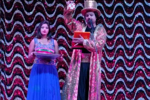 समर वैकेशन मे जादूगर सिकंदर का जादू लोगों को खूब आकर्षित कर रहा