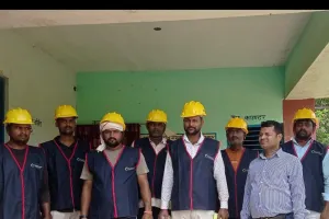 खजनी क्षेत्र गंगटही फीडर के सभी स्टॉप को मिला सुरक्षा किट