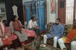 युवा भाजपा नेता पुलकित सिंह ने आवास पर सुनी लोगों की समस्याएं, विधायक विनोद सिंह के जरिए निस्तारण करवाने का दिया आश्वासन।