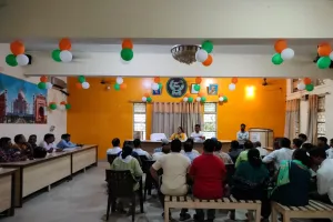 उपजिलाधिकारी सदर  ने  97 विधानसभा फिरोजाबाद के 41 सुपरवाइजरों की बैठक ली