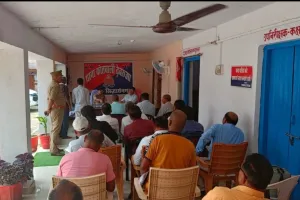 जिलाधिकारी सिद्धार्थनगर व पुलिस अधीक्षक सिद्धार्थनगर  द्वारा थाना ढेबरुआ पर आयोजित  थाना समाधान दिवस पर सुनी गयी जनता की फरियाद