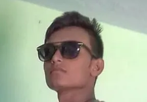 नवयुवक की धारदार हथियार से अज्ञात लोगो ने गला रेत कर की हत्या।