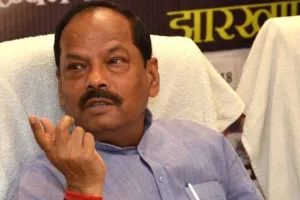 पवन यादव के हत्यारे को जल्द मिले सजा, परिजनों को दें 50 लाख मुआवजा: रघुवर दास