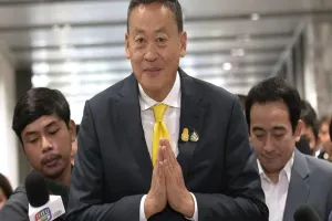 थाइलैंड के नरेश ने नये कैबिनेट को निर्वाचन के तीन महीने बाद मंजूरी दी 