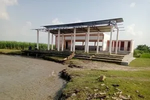 कुशीनगर : अजब लोग गजब दुनिया अब शवदाह गृह का होगा अंतिम संस्कार कहा गए इसका किरदार