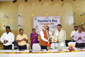 क्विज प्रतियोगिता में राष्ट्रीय स्तर पर चयनित प्रतिभागियों को मिला सम्मान  