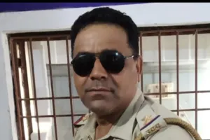 सिद्धार्थनगर : रिश्वत मांगने का ऑडियो वायरल उप निरीक्षक प्रमोद पाण्डेय को किया गया निलंबित 