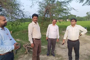 डी,पी, आर ओ का फूलपुर गांवों का औचक निरीक्षण 