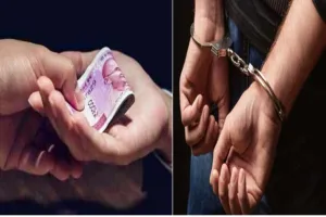 सीबीआई, लखनऊ की एंटी करप्शन ब्रांच ने गोरखपुर में नार्थ ईस्टर्न रेलवे के प्रिंसिपल चीफ मैटीरियल मैनेजर केसी जोशी को रिश्वत लेते पकडा,