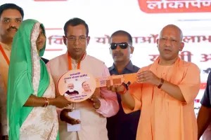 मुख्यमंत्री  ने जनपद प्रयागराज में 3,357 करोड़ की 424 विकास परियोजनाओं का किया लोकार्पण