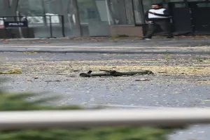 तुर्की में पुलिस हेडक्वार्टर में टेररिस्ट अटैक