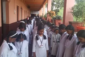 भामाशाह सरस्वती शिशु विद्या मंदिर ने पूर्व छात्र सह वायुसेना में कार्यरत युवक के निधन पर किया श्रद्धांजलि अर्पित