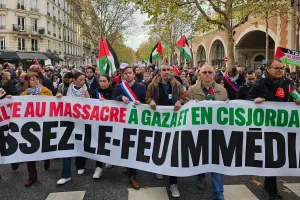 फ्रांस और जर्मनी समेत कई देशों ने किया प्रदर्शन, गाजा में हो रहे बमबारी को रोकने की मांग 