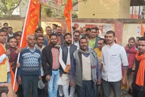 नगर के निकाली गई अक्षत कलश यात्रा