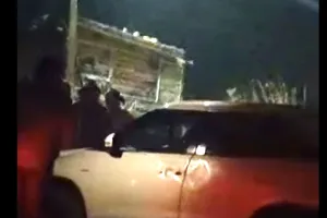 कुशीनगर : बिहार पुलिस सादे लिबास में यूपी के क्षेत्रों में घुस कर रही मनमानी